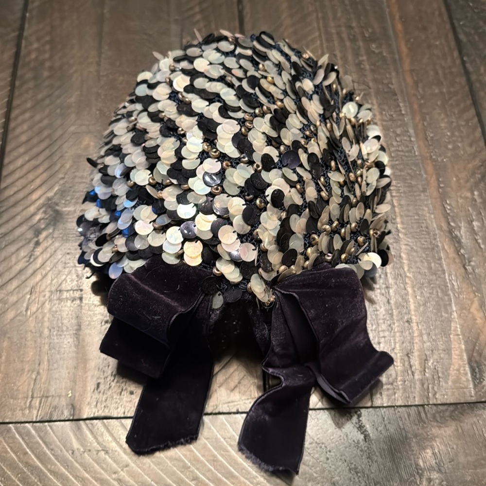 G. Fox vintage hat.